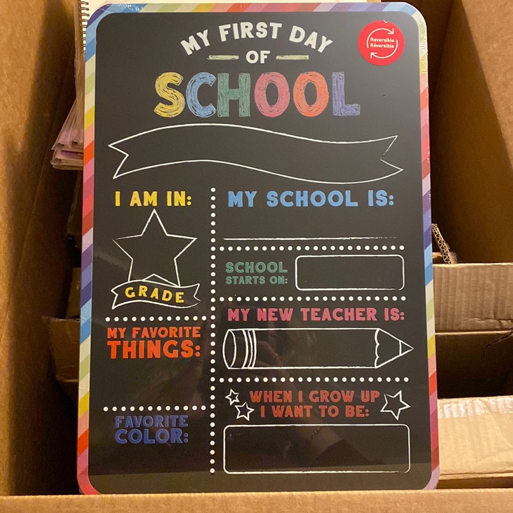 Reversible first and last day of school chalk board sign!